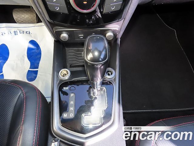 KG Mobility (SsangYong) Tivoli Air Diesel IX 2WD 2017 — фото 10