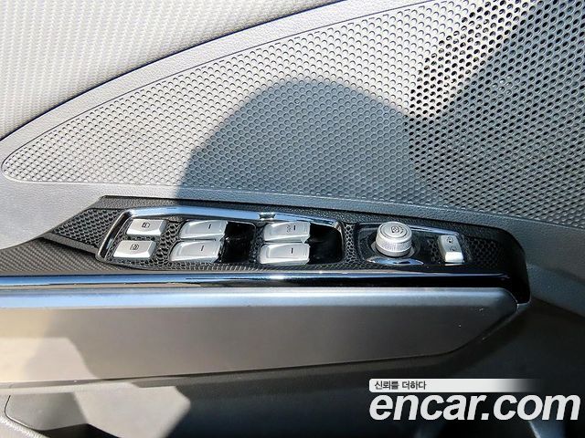 KG Mobility (SsangYong) Tivoli Air Diesel IX 2WD 2017 — фото 15
