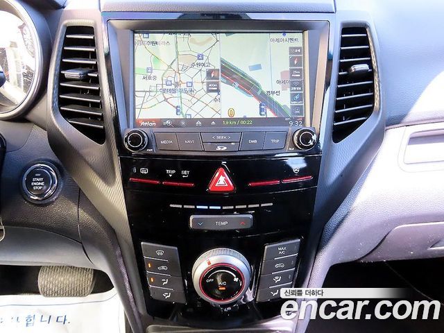 KG Mobility (SsangYong) Tivoli Air Diesel IX 2WD 2017 — фото 17