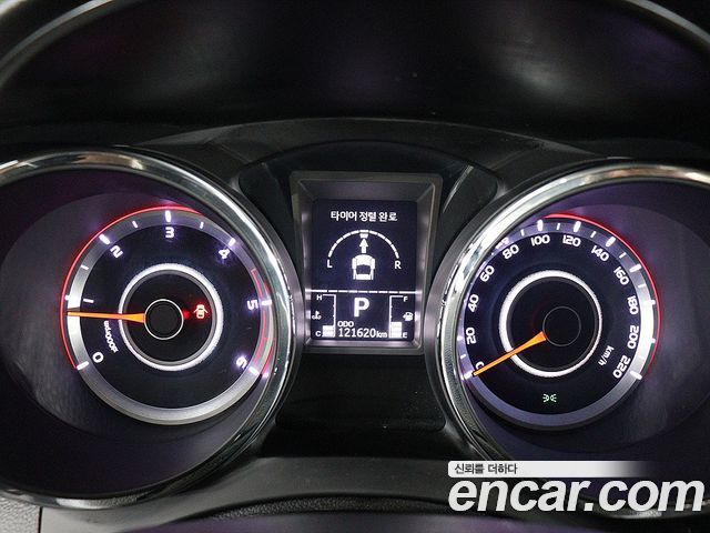 KG Mobility (SsangYong) Tivoli Diesel LX 2WD 2016 — фото 6