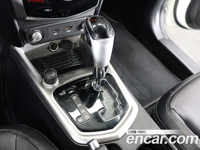 KG Mobility (SsangYong) Tivoli Diesel LX 2WD 2016 — фото 10