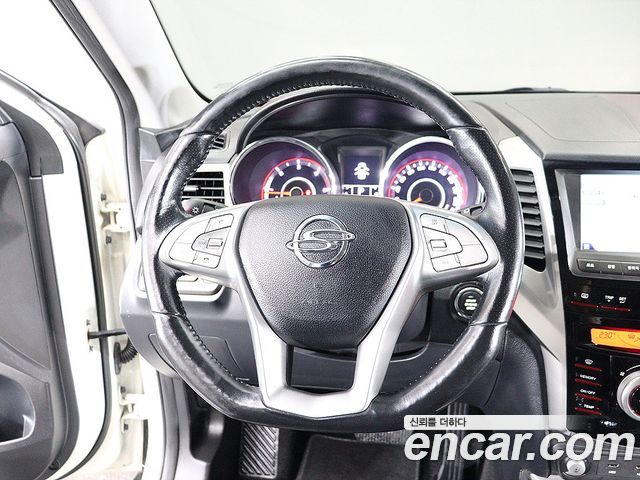 KG Mobility (SsangYong) Tivoli Diesel LX 2WD 2016 — фото 19
