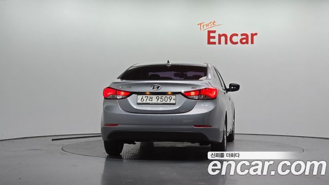 Hyundai Avante 1.6 GDi Smart Standard 2015 — фото 4