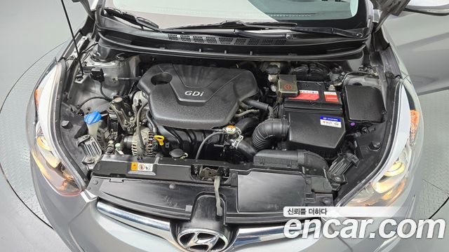 Hyundai Avante 1.6 GDi Smart Standard 2015 — фото 6