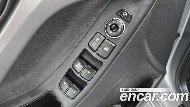 Hyundai Avante 1.6 GDi Smart Standard 2015 — фото 20