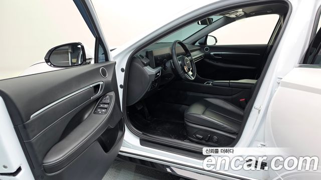 Hyundai Sonata The Edge (DN8) 2.0 LPG(Taxi) Mobility 2026 — фото 10