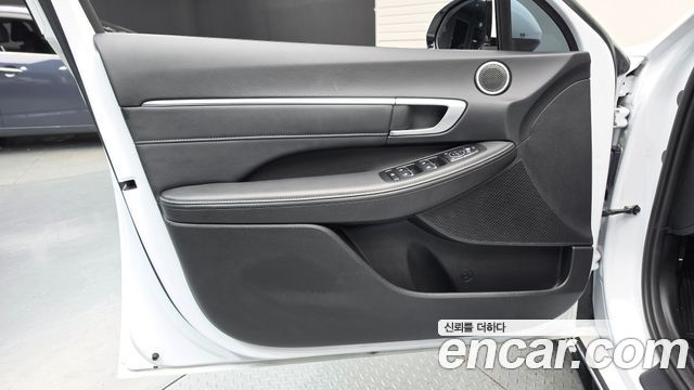 Hyundai Sonata The Edge (DN8) 2.0 LPG(Taxi) Mobility 2026 — фото 24