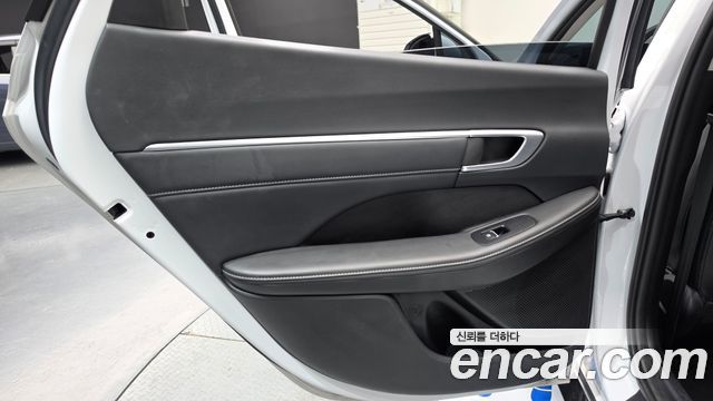 Hyundai Sonata The Edge (DN8) 2.0 LPG(Taxi) Mobility 2026 — фото 25