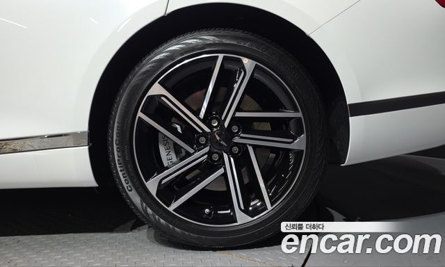 Genesis G80 (RG3) Gasoline 2.5 Turbo AWD 2026 — фото 21