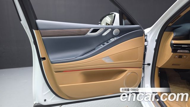 Genesis G80 (RG3) Gasoline 2.5 Turbo AWD 2026 — фото 24