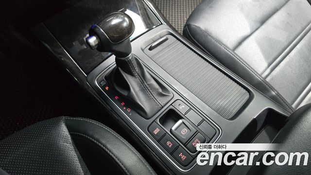 Kia Sorento Diesel 2.0 4WD Noblesse 2015 — фото 9