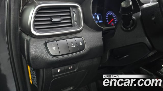 Kia Sorento Diesel 2.0 4WD Noblesse 2015 — фото 20