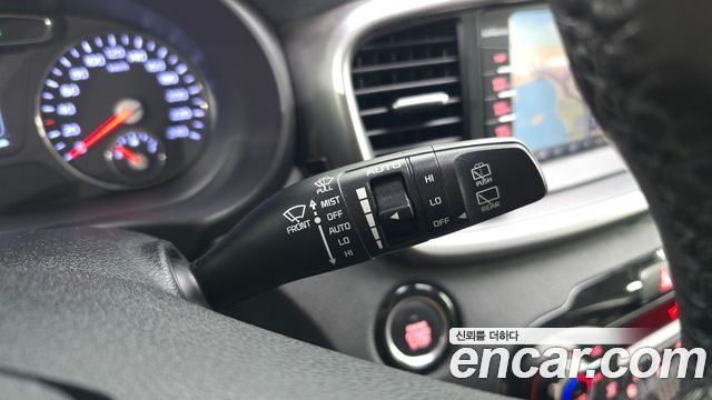 Kia Sorento Diesel 2.0 4WD Noblesse 2015 — фото 28