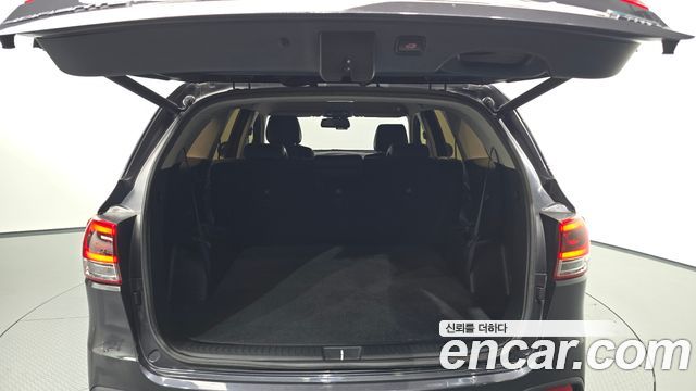 Kia Sorento Diesel 2.0 4WD Noblesse 2015 — фото 31
