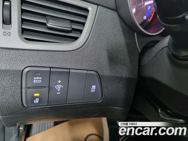 Hyundai Avante 1.6 GDi Smart Standard 2016 — фото 20
