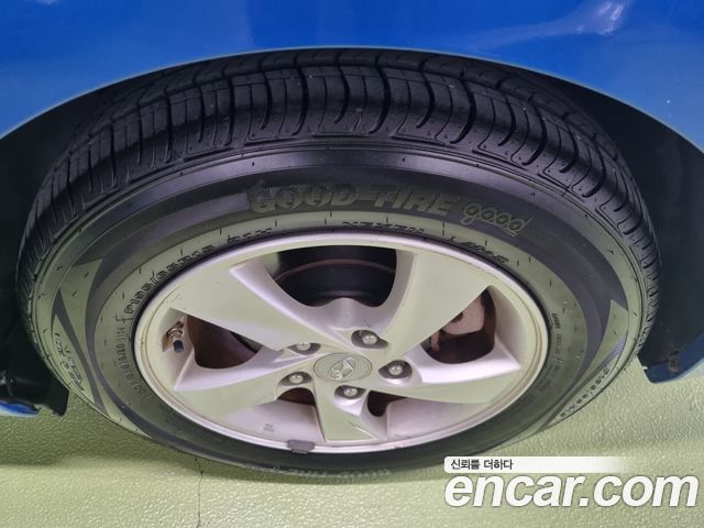 Hyundai Avante 1.6 GDi Smart Standard 2016 — фото 22