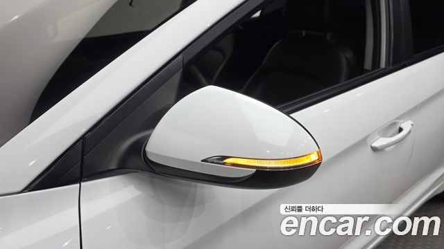 Hyundai Avante (AD) 1.6 GDI Value Plus 2018 — фото 30
