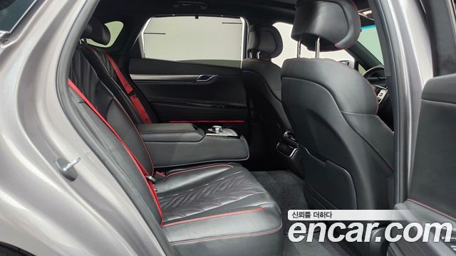 Genesis G80 (RG3) Gasoline 2.5 Turbo 2WD 2025 — фото 11