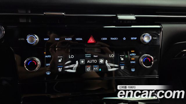 Genesis G80 (RG3) Gasoline 2.5 Turbo 2WD 2025 — фото 31