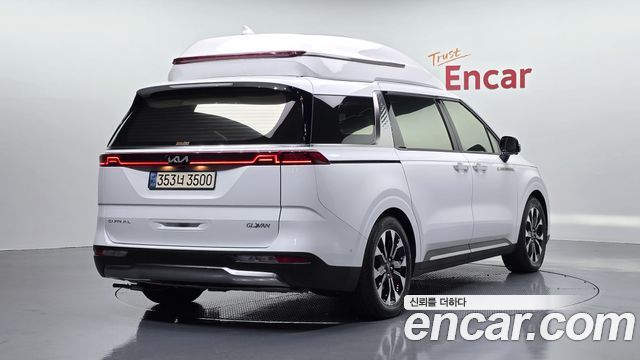 Kia Carnival (IV) Gasoline 9-seater Limousine(Special vehicle) 2022 — фото 2