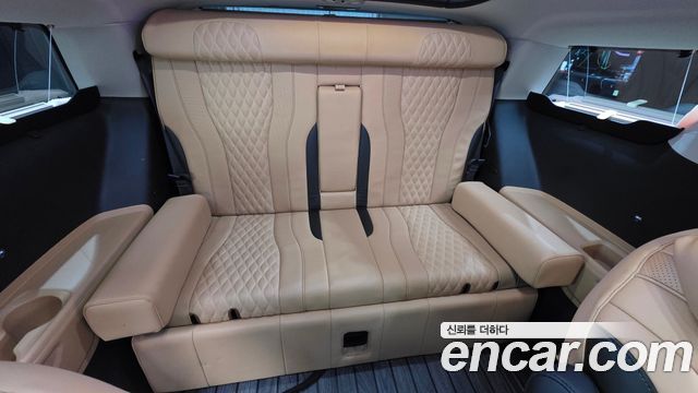 Kia Carnival (IV) Gasoline 9-seater Limousine(Special vehicle) 2022 — фото 12