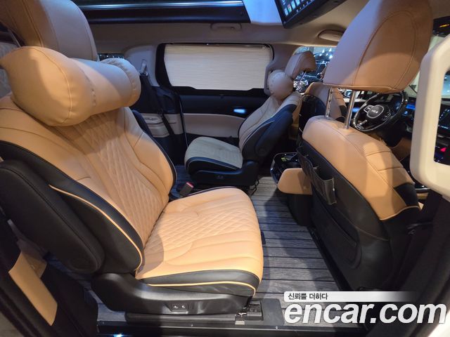 Kia Carnival (IV) Gasoline 9-seater Limousine(Special vehicle) 2022 — фото 19