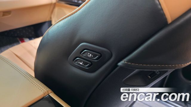 Kia Carnival (IV) Gasoline 9-seater Limousine(Special vehicle) 2022 — фото 31