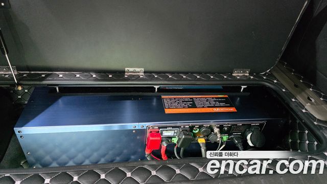 Kia Carnival (IV) Gasoline 9-seater Limousine(Special vehicle) 2022 — фото 35