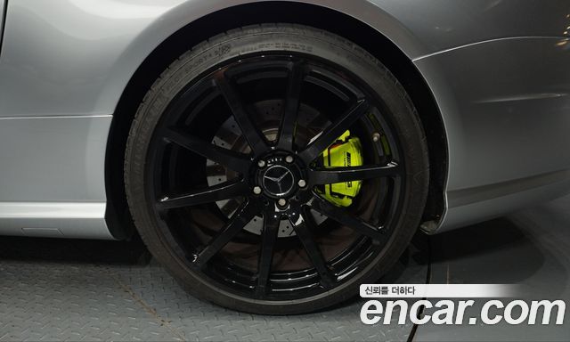 Mercedes-Benz SL-Class SL63 AMG R231 2013 — фото 21