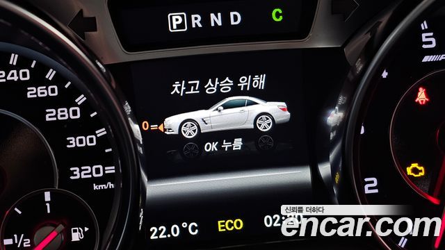 Mercedes-Benz SL-Class SL63 AMG R231 2013 — фото 30