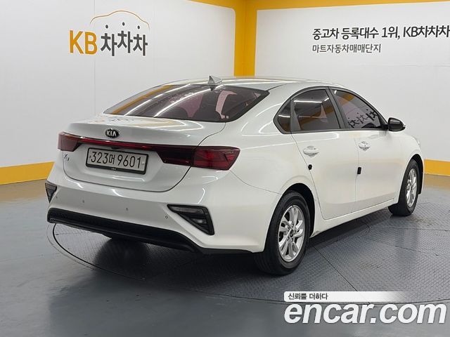 Kia K3 Luxury 2019 — фото 4