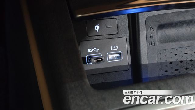 Genesis G80 (RG3) Gasoline 2.5 Turbo AWD 2022 — фото 13