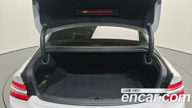 Genesis G80 (RG3) Gasoline 2.5 Turbo AWD 2022 — фото 19