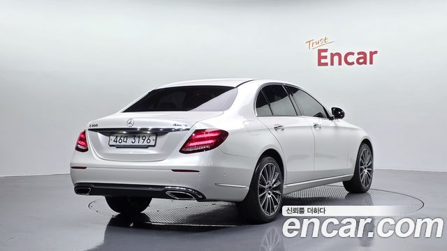 Mercedes-Benz E-Class (W213) E300 4MATIC Exclusive 2018 — фото 2