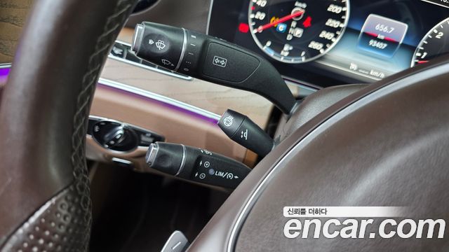 Mercedes-Benz E-Class (W213) E300 4MATIC Exclusive 2018 — фото 20