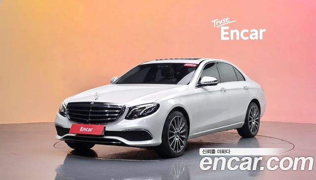 Mercedes-Benz E-Class (W213) E300 4MATIC Exclusive
