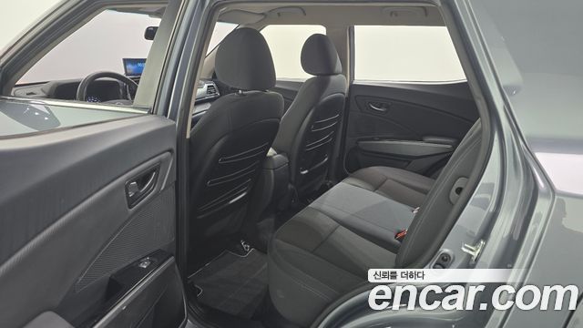 KG Mobility (SsangYong) Very New Tivoli Diesel 1.6 2WD V1 2020 — фото 12