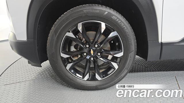 Chevrolet Trailblazer 1.3 Turbo 2WD Premier 2023 — фото 5