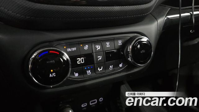 Chevrolet Trailblazer 1.3 Turbo 2WD Premier 2023 — фото 18