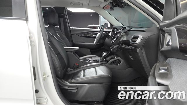 Chevrolet Trailblazer 1.3 Turbo 2WD Premier 2023 — фото 26