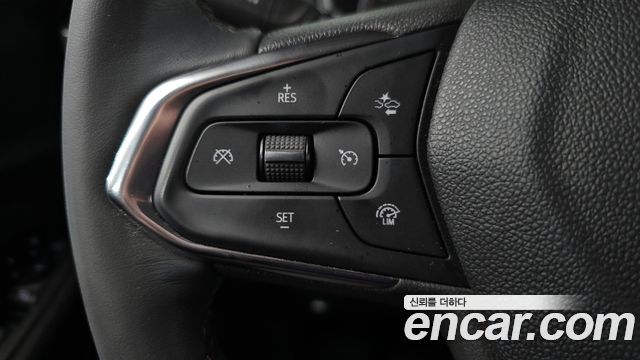 Chevrolet Trailblazer 1.3 Turbo 2WD Premier 2023 — фото 29