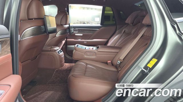 Genesis G90 (RS4) Gasoline 3.5 Turbo AWD 2023 — фото 11