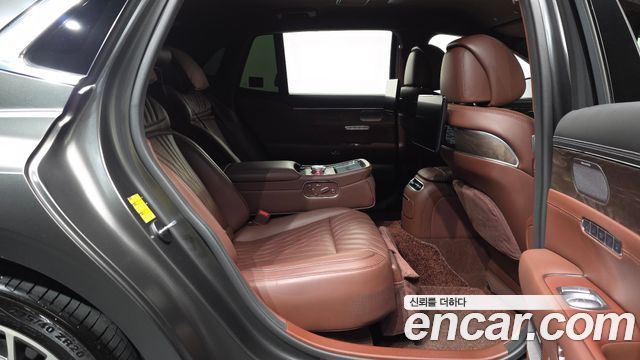 Genesis G90 (RS4) Gasoline 3.5 Turbo AWD 2023 — фото 12