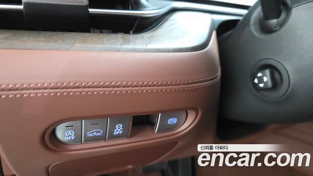 Genesis G90 (RS4) Gasoline 3.5 Turbo AWD 2023 — фото 28