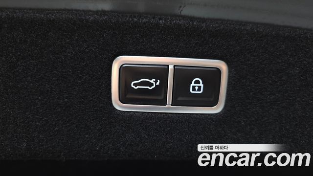 Genesis G90 (RS4) Gasoline 3.5 Turbo AWD 2023 — фото 33