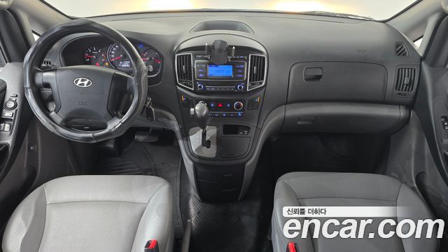 Hyundai Grand Starex 5-Seater VAN Smart 2017 — фото 7