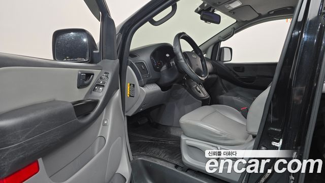 Hyundai Grand Starex 5-Seater VAN Smart 2017 — фото 10