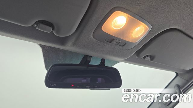 Hyundai Grand Starex 5-Seater VAN Smart 2017 — фото 14