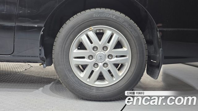Hyundai Grand Starex 5-Seater VAN Smart 2017 — фото 21