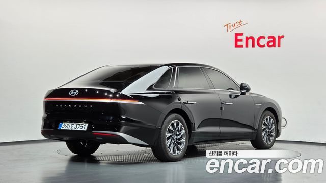 Hyundai Grandeur (GN7) 2.5 Gasoline  2WD Premium 2027 — фото 2